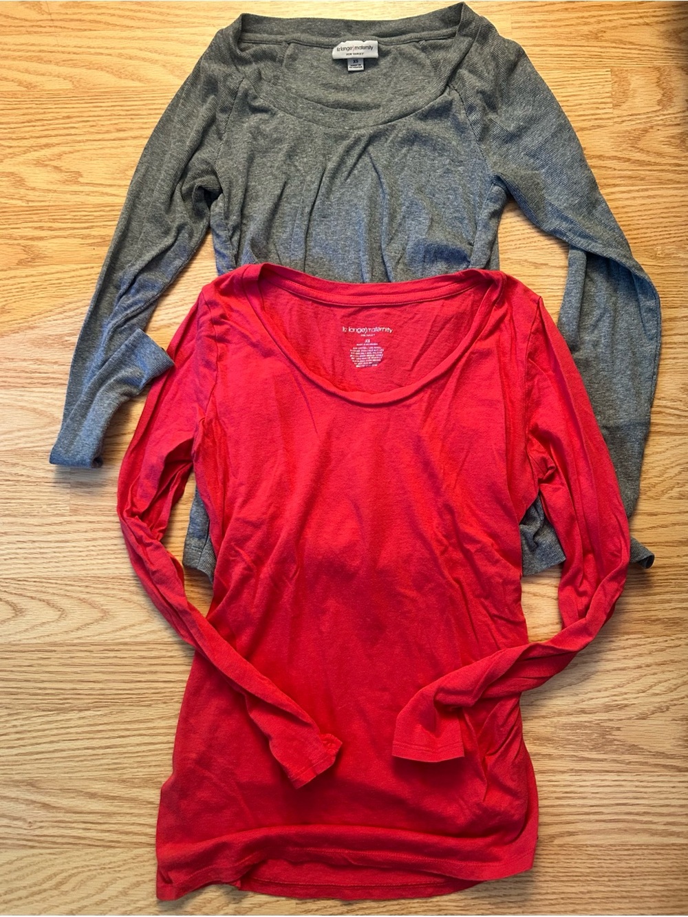 Liz Lange Maternity Tops bundle of 2